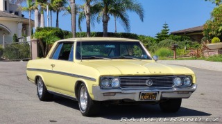 Buick Skylark 2 door fastback v ČR 1964