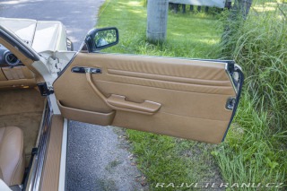 Mercedes-Benz 560 SL R107 1986