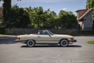 Mercedes-Benz 560 SL R107 1986