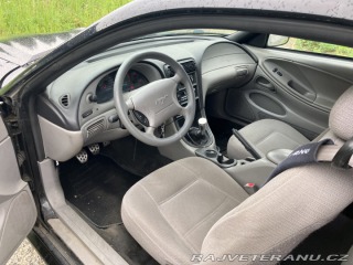 Ford Mustang 3.8i Manual 2000