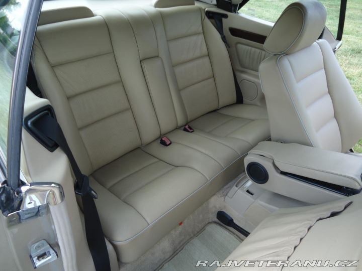 Mercedes-Benz 320 124 E 320 Cabrio, automat 1995