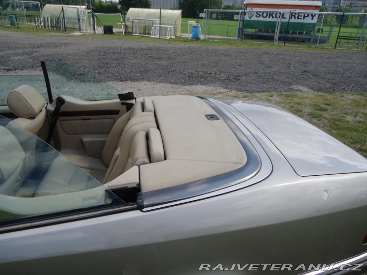 Mercedes-Benz 320 124 E 320 Cabrio, automat 1995