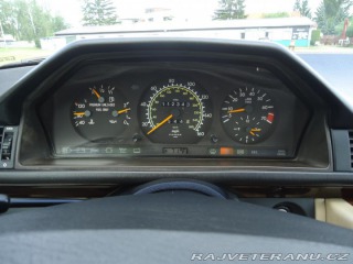 Mercedes-Benz 320 124 E 320 Cabrio, automat 1995