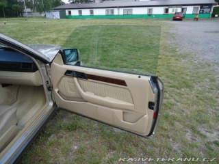 Mercedes-Benz 320 124 E 320 Cabrio, automat 1995