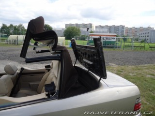 Mercedes-Benz 320 124 E 320 Cabrio, automat 1995