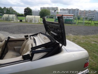 Mercedes-Benz 320 124 E 320 Cabrio, automat 1995