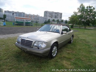 Mercedes-Benz 320 124 E 320 Cabrio, automat 1995