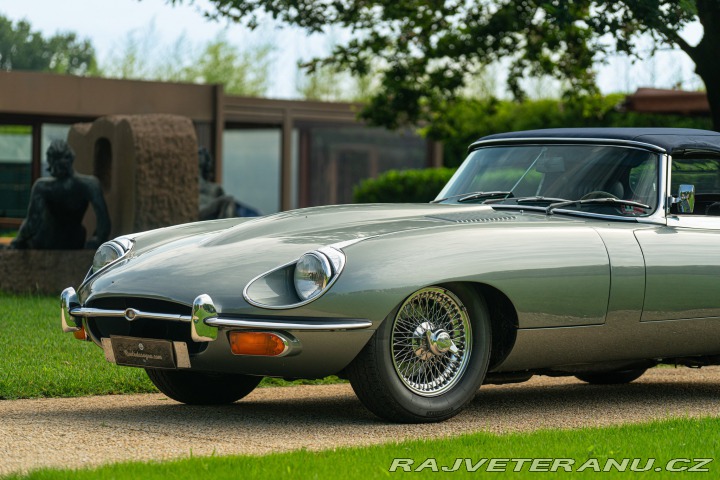 Jaguar E-Type 4.2 SPIDER 1969