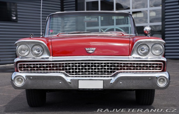 Ford Galaxie Skyliner 1959