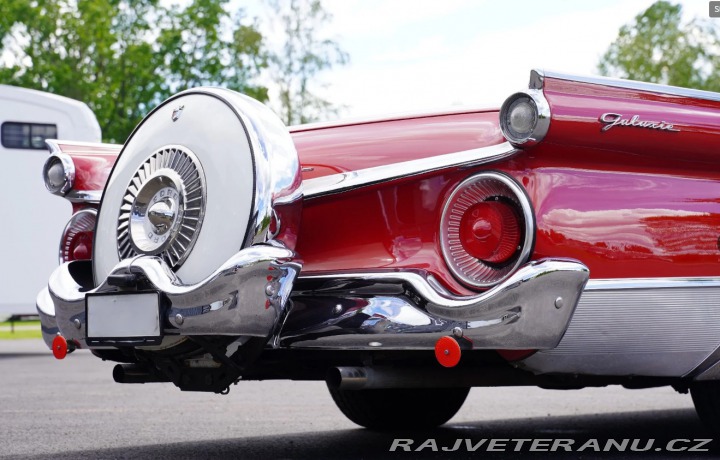 Ford Galaxie Skyliner 1959