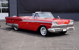 Ford Galaxie Skyliner 1959