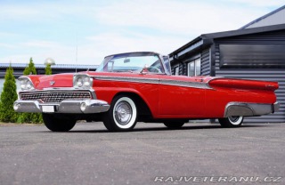 Ford Galaxie Skyliner 1959
