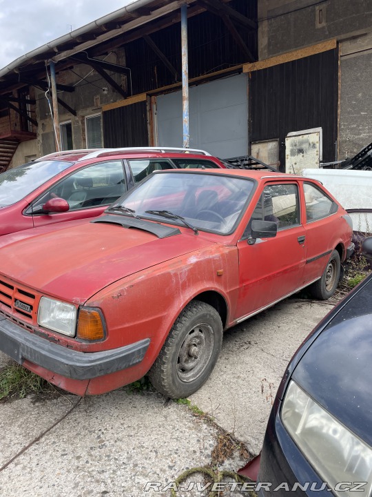 Škoda Rapid osobní automobil 1984
