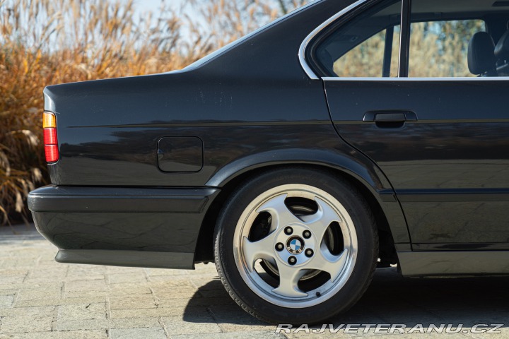 BMW M5 1989