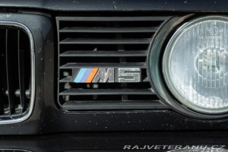 BMW M5  1989