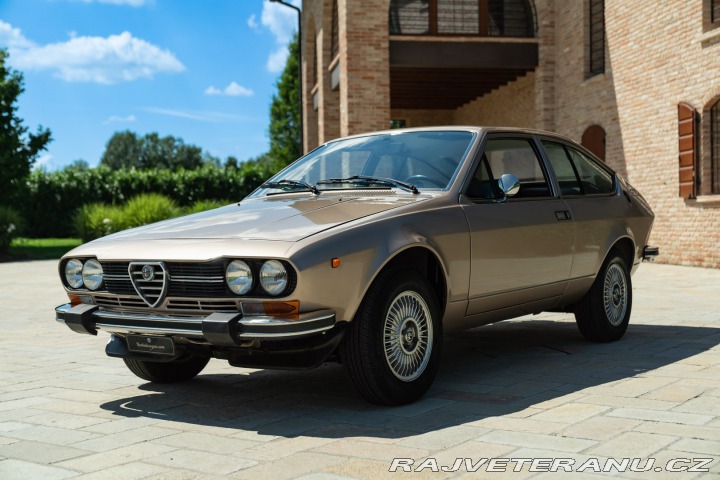 Alfa Romeo 2000 GTV 2000 1976