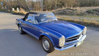 Mercedes-Benz SL 230 SL W113 Pagoda 1964