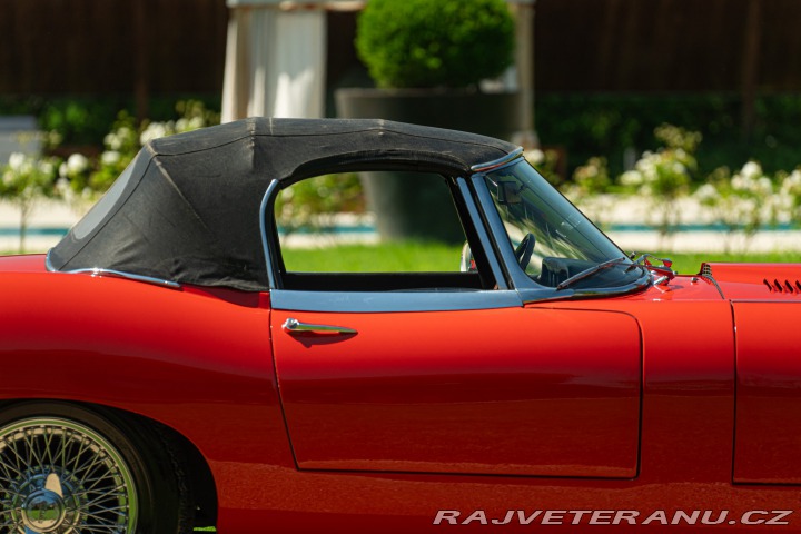 Jaguar E-Type 4.2 SPIDER - I° SERIE 1966
