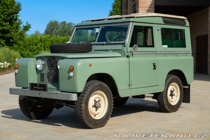Land Rover Serie II 88 “DEFENDER” 1965