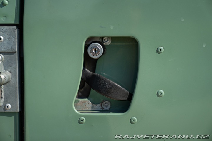 Land Rover Serie II 88 “DEFENDER” 1965
