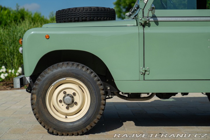 Land Rover Serie II 88 “DEFENDER” 1965