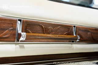 Cadillac Eldorado Kabrio, 8.2L V8, V ČR 1975
