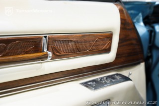 Cadillac Eldorado Kabrio, 8.2L V8, V ČR 1975