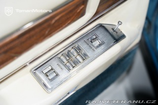 Cadillac Eldorado Kabrio, 8.2L V8, V ČR 1975