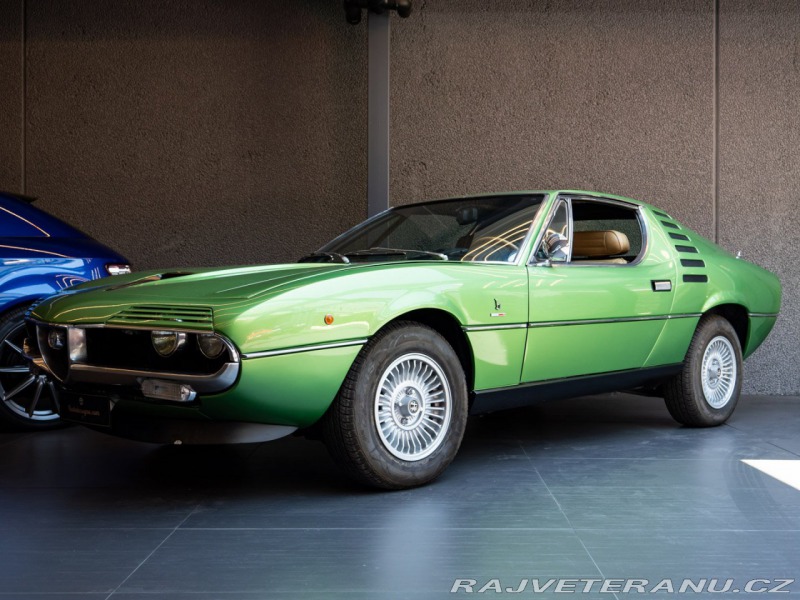 Alfa Romeo Montreal 
