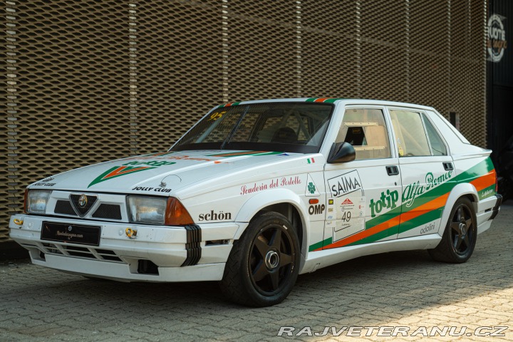 Alfa Romeo 75 3.0 V6 1988