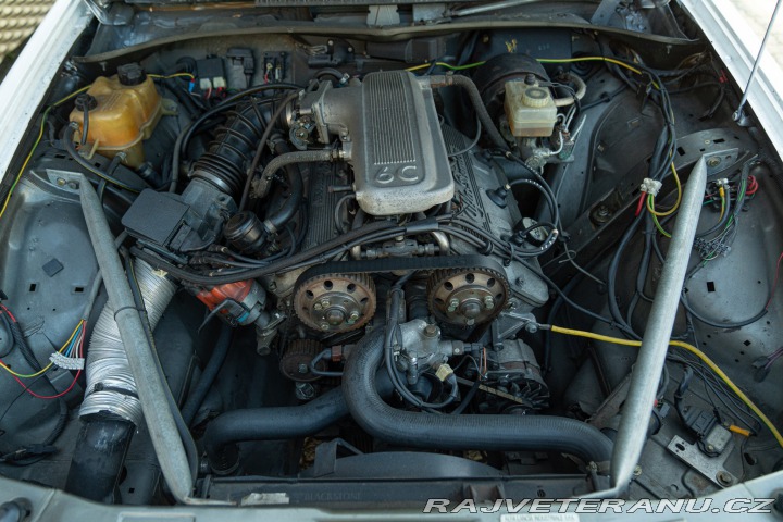 Alfa Romeo 75 3.0 V6 1988