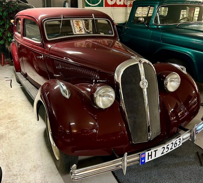 Ostatní značky Ostatní modely Hotchkiss 864 Sedan