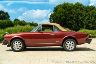 Fiat 124 Pininfarina Spidereuropa 1985
