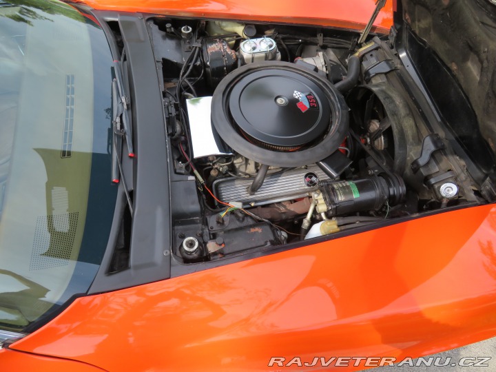 Chevrolet Corvette 1975