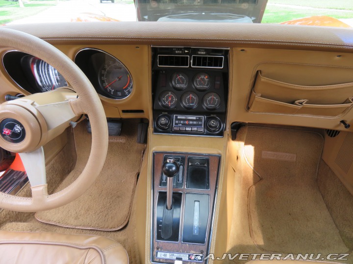 Chevrolet Corvette 1975