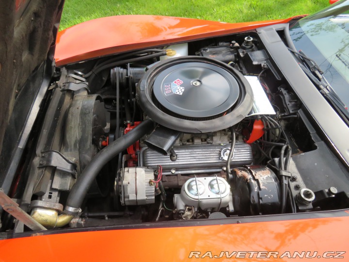Chevrolet Corvette 1975