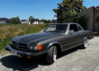 Mercedes-Benz SL 380