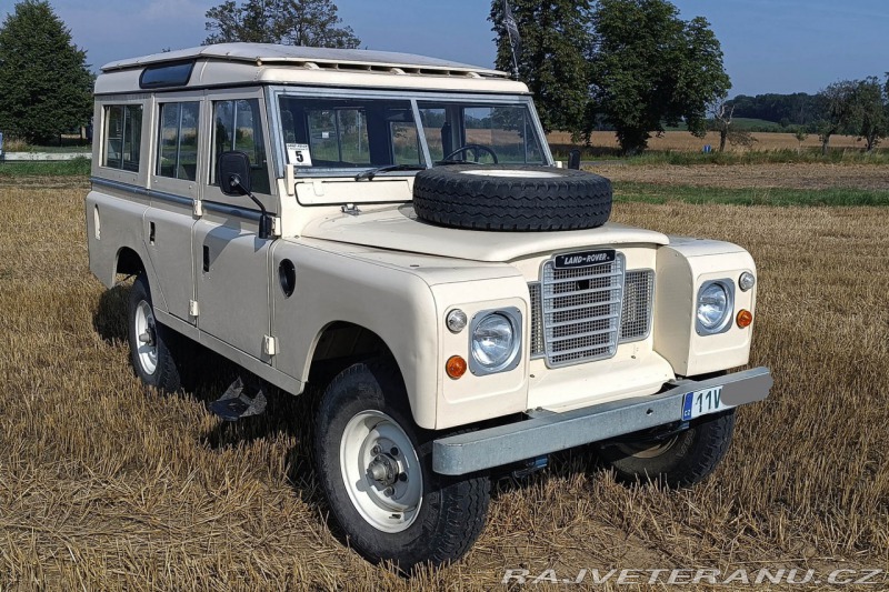 Land Rover Serie III 109 SW LHD