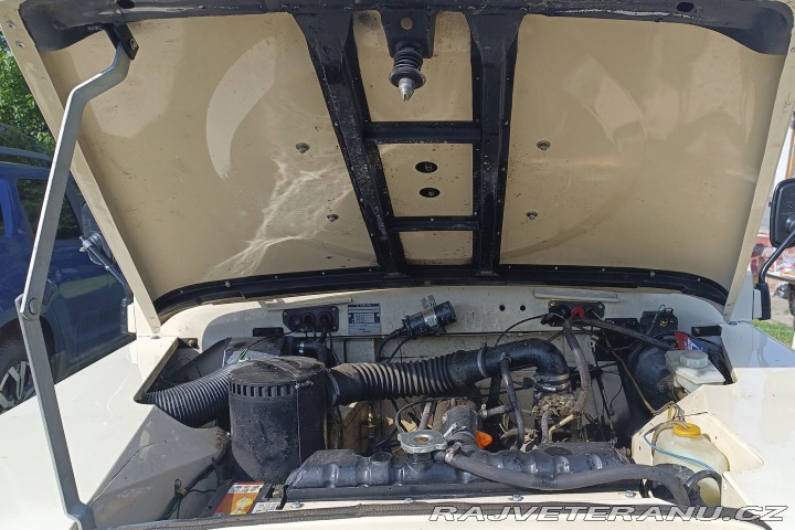 Land Rover Serie III 109 SW LHD 1981
