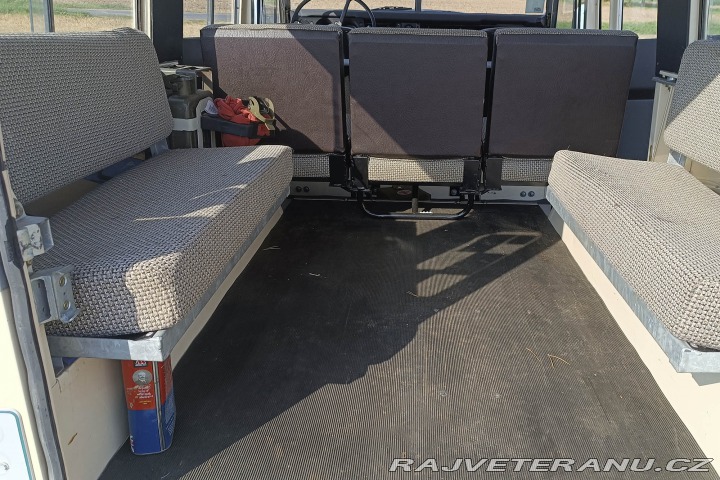 Land Rover Serie III 109 SW LHD 1981