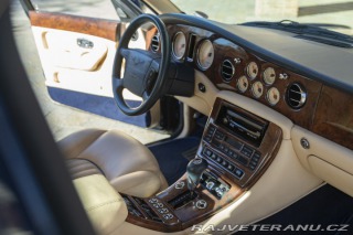 Bentley Arnage  1999