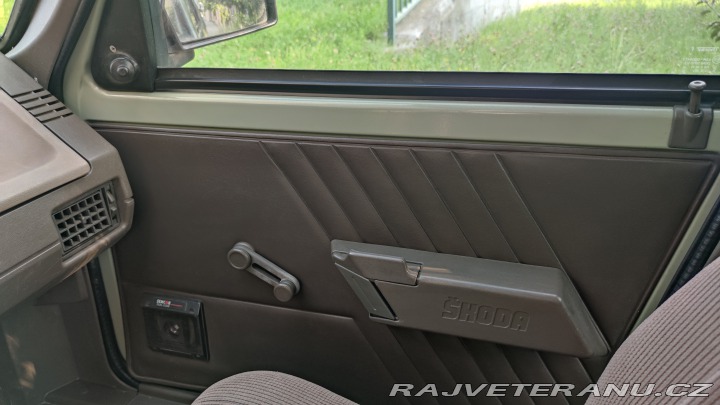Škoda Favorit 136 L 1990