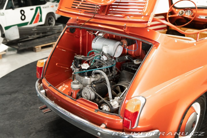 Fiat 600 Maggiolina by Francis Lombardi 1957