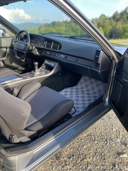 Porsche 944 S2 1990
