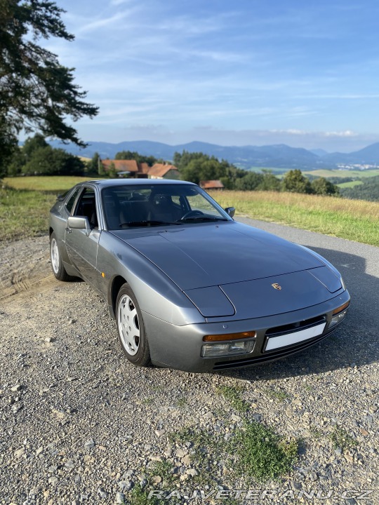 Porsche 944 S2 1990