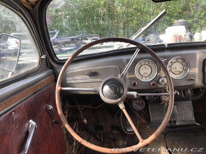 Moskvič 401 1954