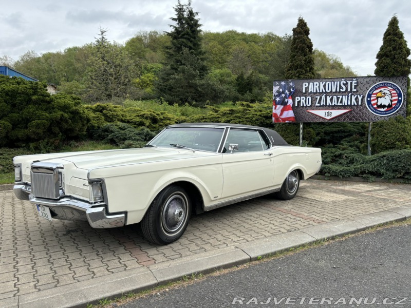 Lincoln Continental Mark III
