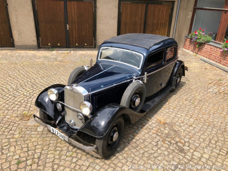 Mercedes-Benz 200 W21