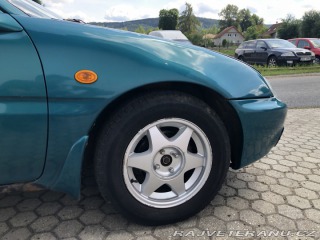 Mazda MX-3 6 válec 1998