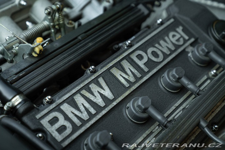 BMW 3 320 is e30 1988